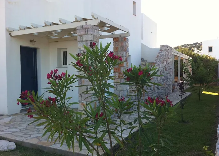 Elea Apartments